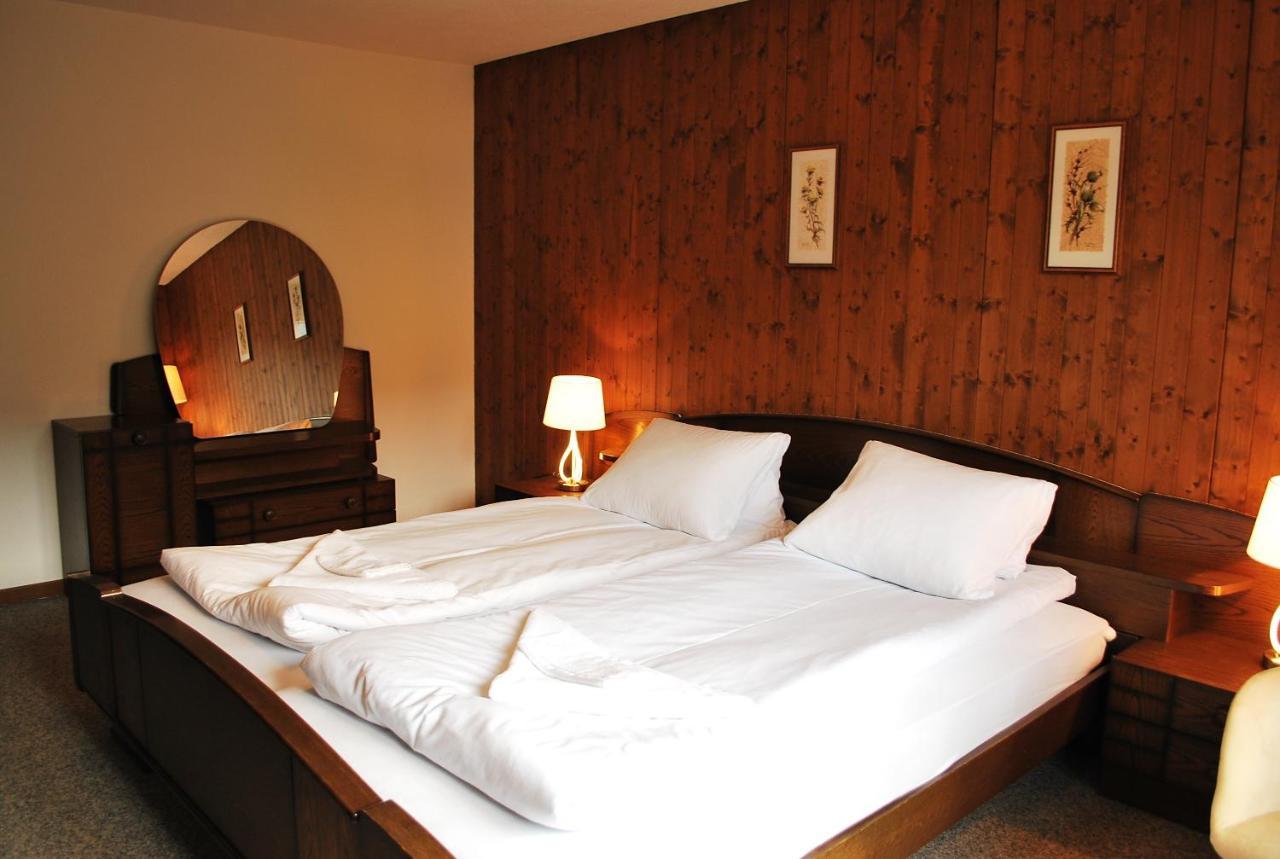Rooms With Private Bathrooms Saas im Prattigau エクステリア 写真