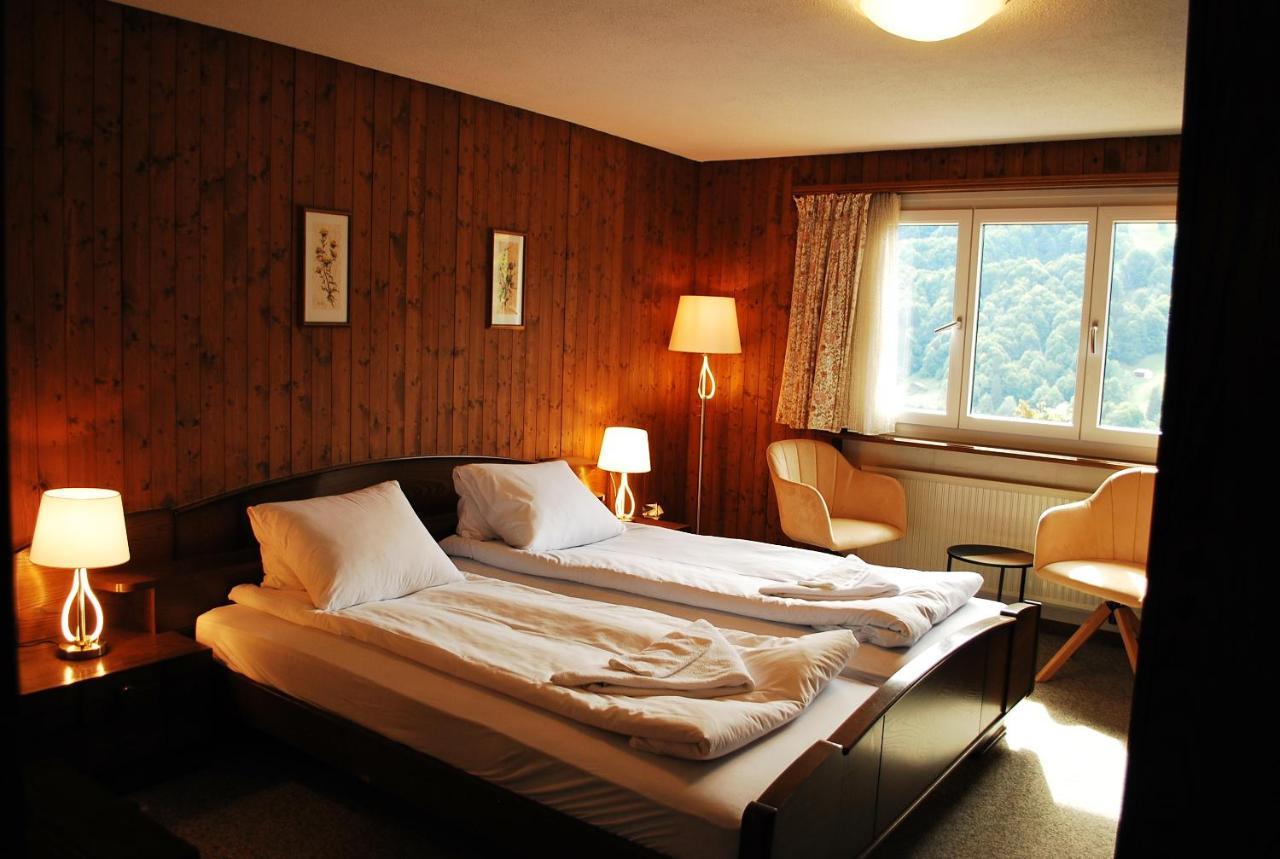 Rooms With Private Bathrooms Saas im Prattigau エクステリア 写真