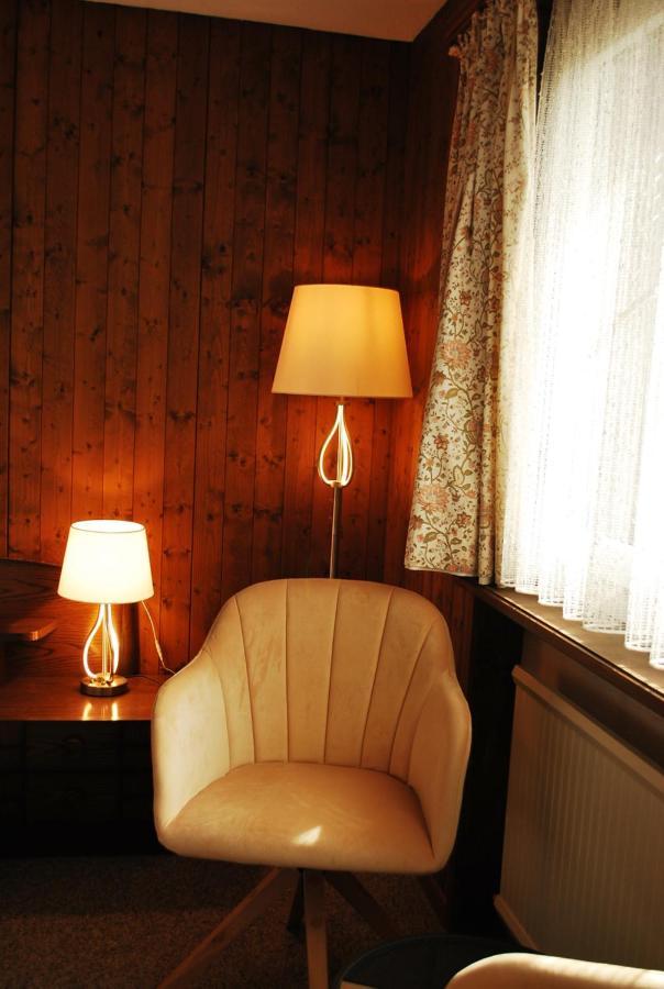 Rooms With Private Bathrooms Saas im Prattigau エクステリア 写真