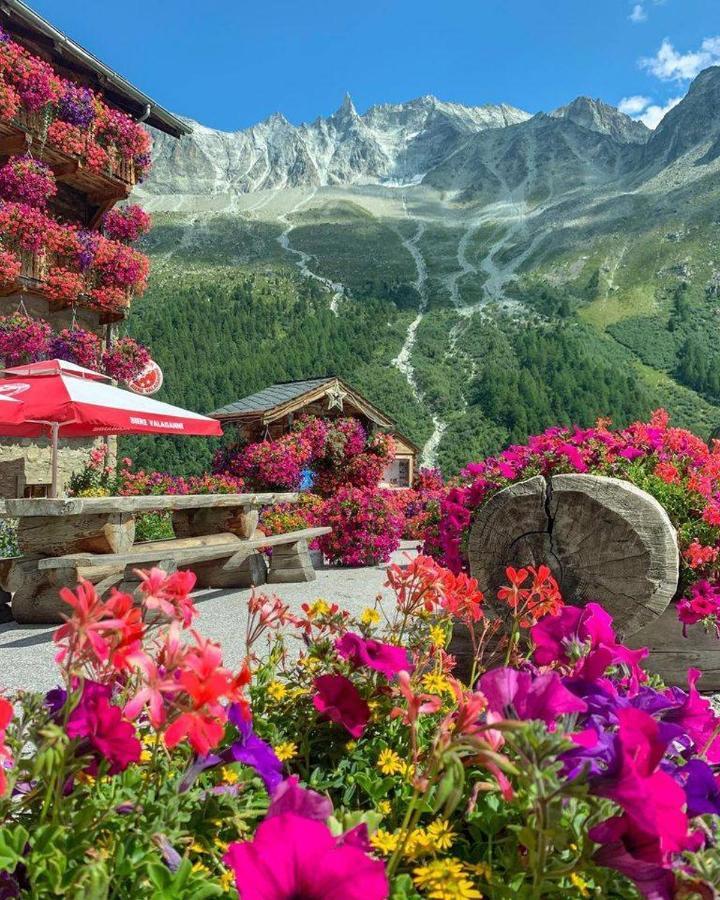 Rooms With Private Bathrooms Saas im Prattigau エクステリア 写真
